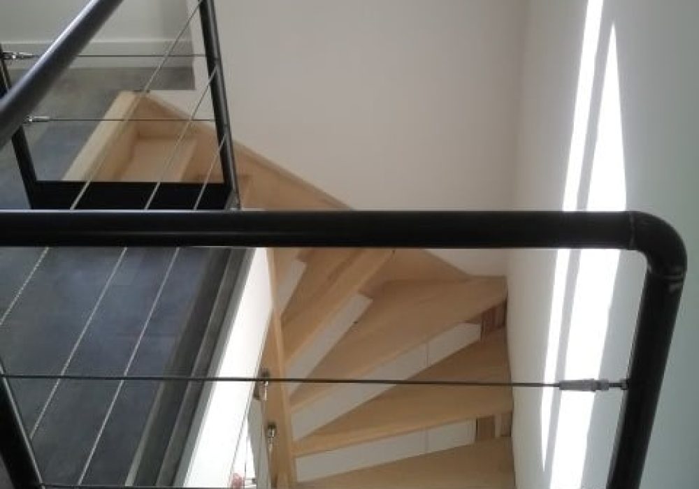 imgi_9_Escalier 2 quart tournant Hêtre-4